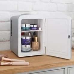 Blaupunkt 4L Mini Fridge 12 Blaupunkt 4L Mini Fridge -Hot Sale Household Items 370510 blaupunkt mini fridge 4l 5