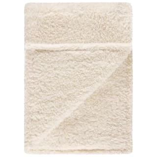 Simply Everyday Teddy Rolled Throw - Cream 3 Simply Everyday Teddy Rolled Throw - Cream - Image 3